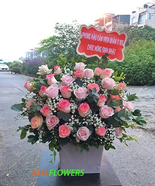 giỏ hoa tươi hồng thắm