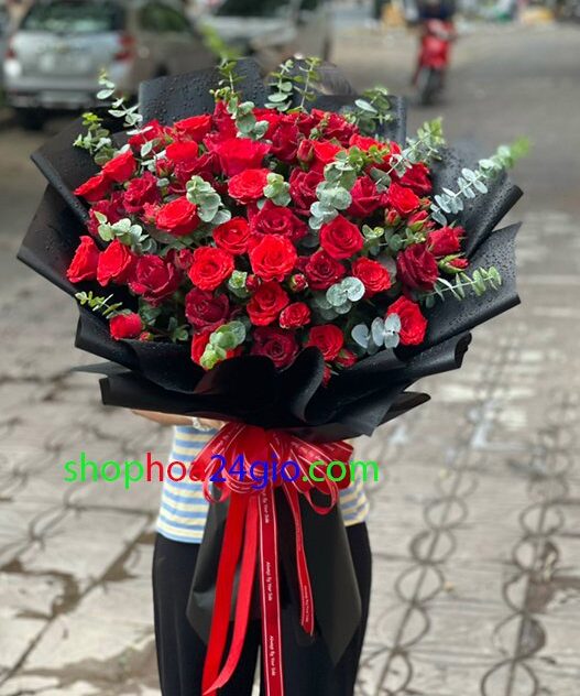 Bó Hồng Tình Yêu
