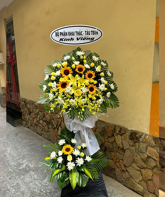 VỀ VỜI CỘI NGUỒN