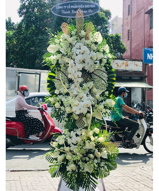 Lẵng Hoa Chia Buồn Sang Đẹp