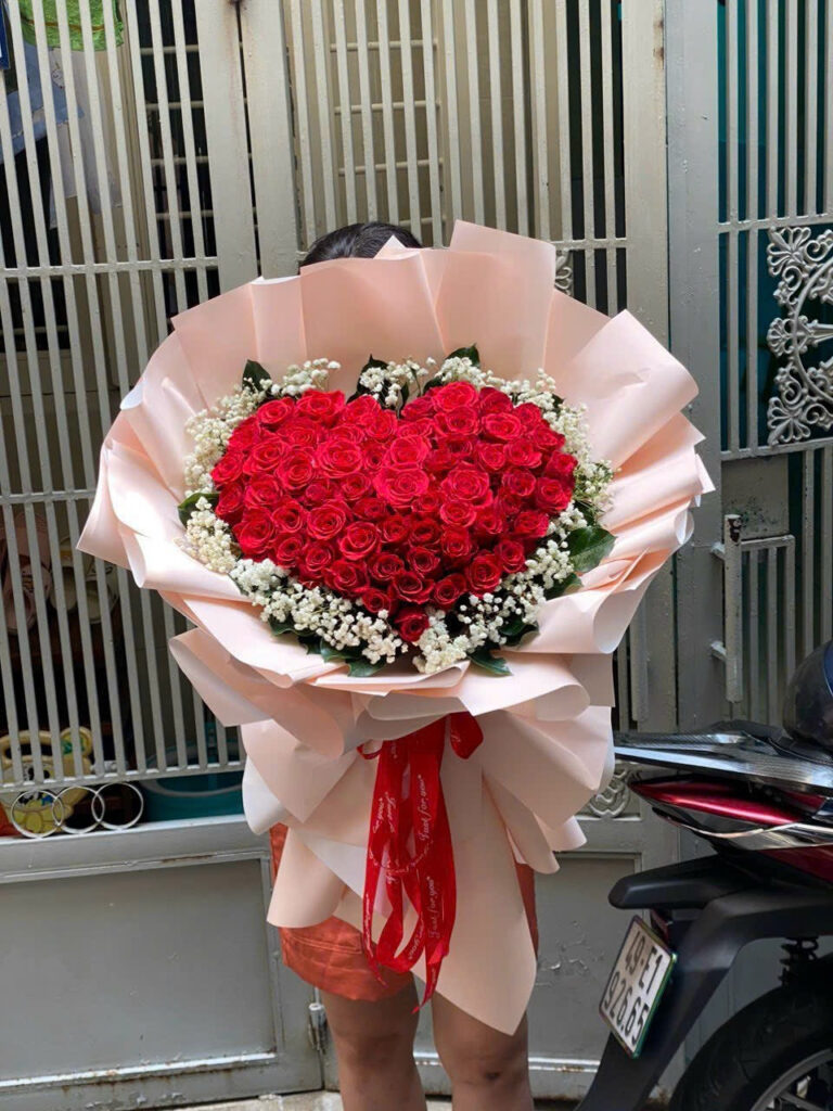 Bó hoa Trái tim Nồng nàn