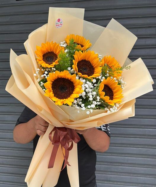 Bó Hoa Nụ Cười Vui Tươi