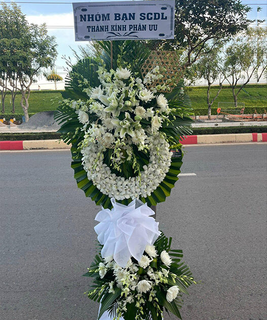 Vòng Hoa Tang Lễ Đẹp Nhất