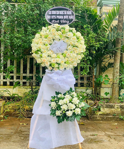 Hoa Tưởng Nhớ Vĩnh Viễn