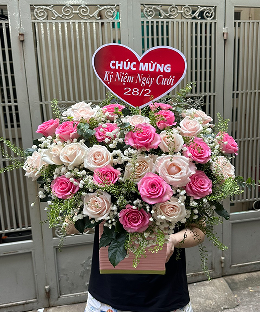 Giỏ Hoa Kỷ niệm ngày cưới
