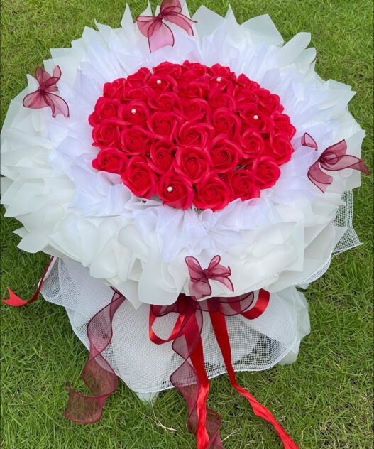 Hoa Sáp Tình Yêu Thủy Chung
